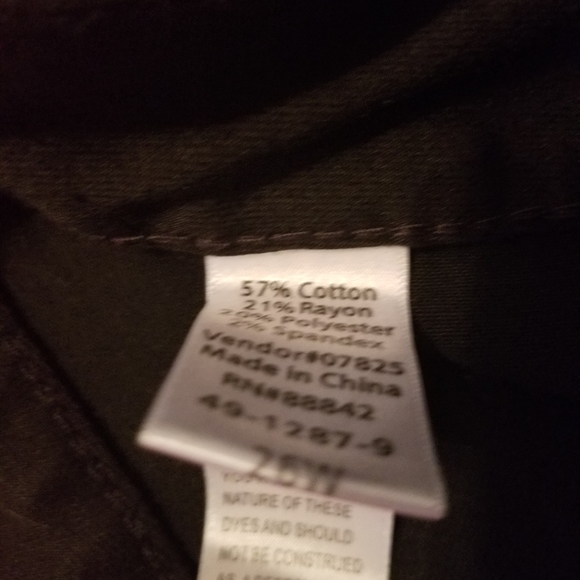 Jeans - Picture 3 of 4